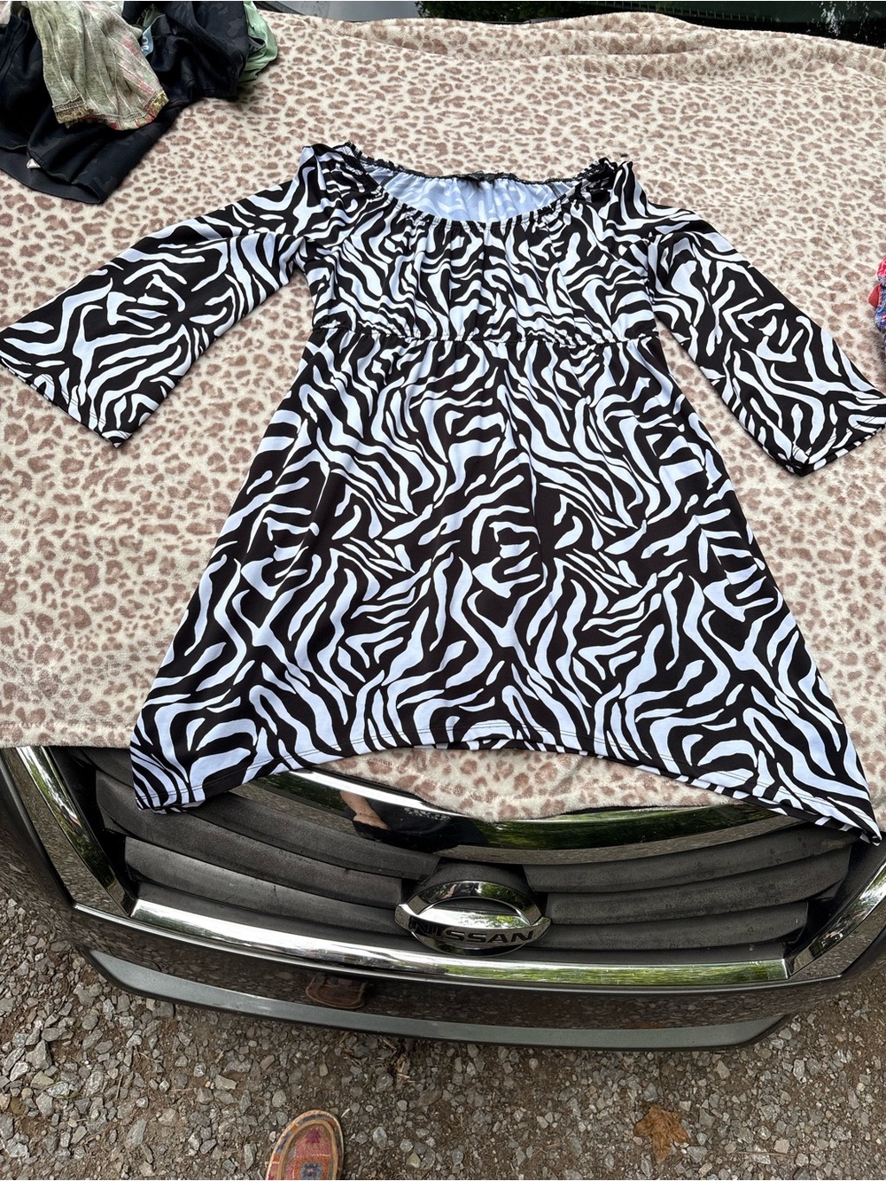 Y2K Bell Sleeves Black & White Zebra Print Peasant Top Size Medium